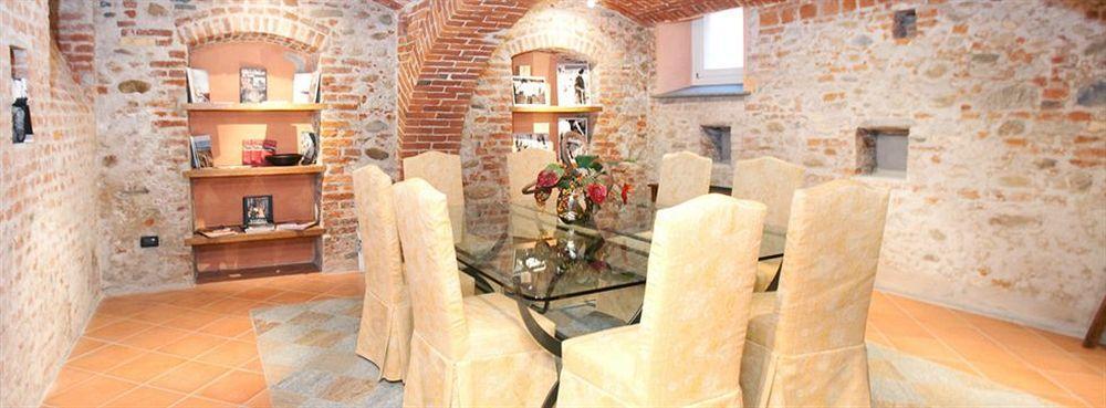 Hotel Palazzo Di Mezzo Carru Экстерьер фото