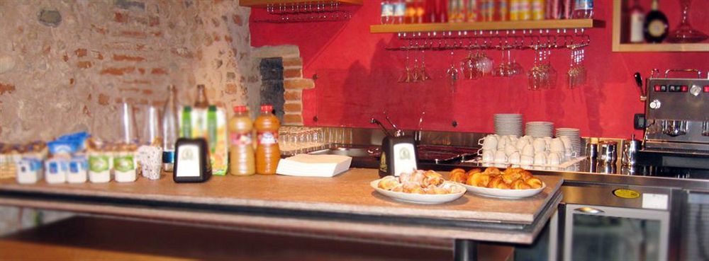 Hotel Palazzo Di Mezzo Carru Экстерьер фото